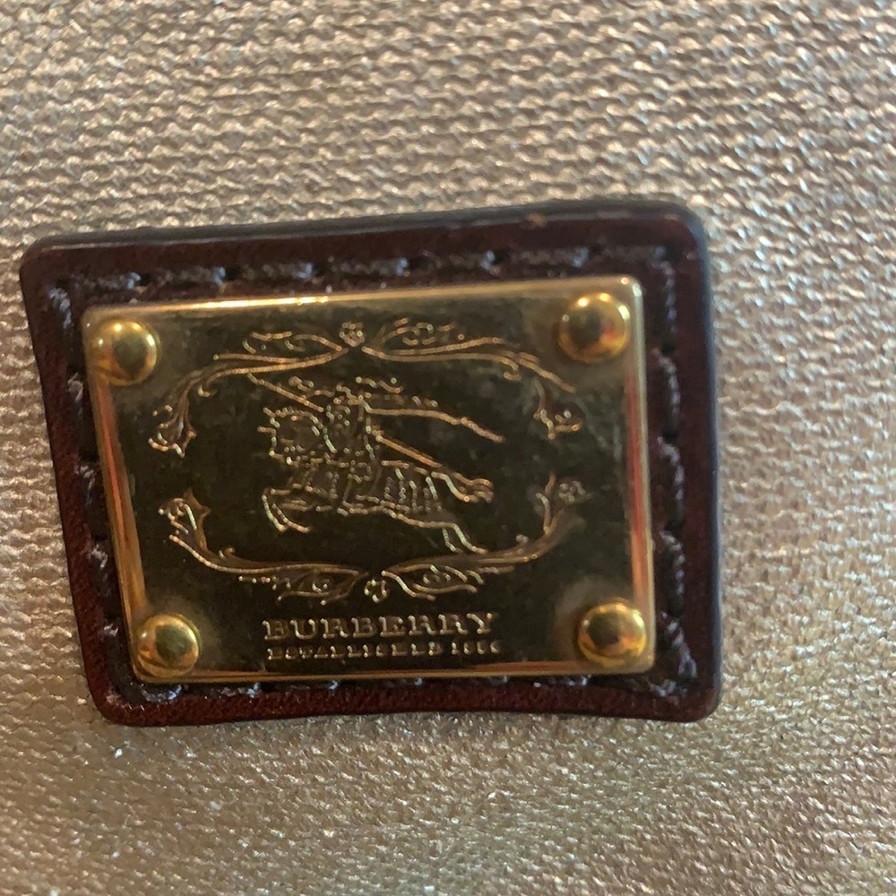 BURBERRY Unique Travel Bag - Picture 3 of 11